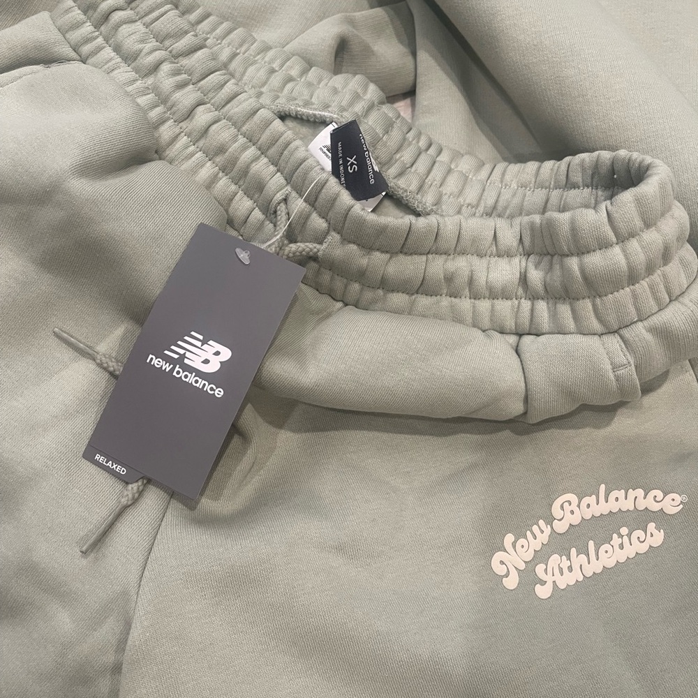 New Balance Sage Green Athletic Joggers - Picture 5 of 6